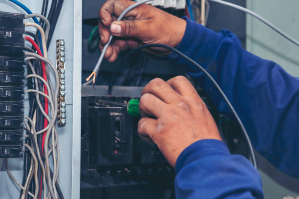 Best Licensed Electrician  in Greencastle, PA